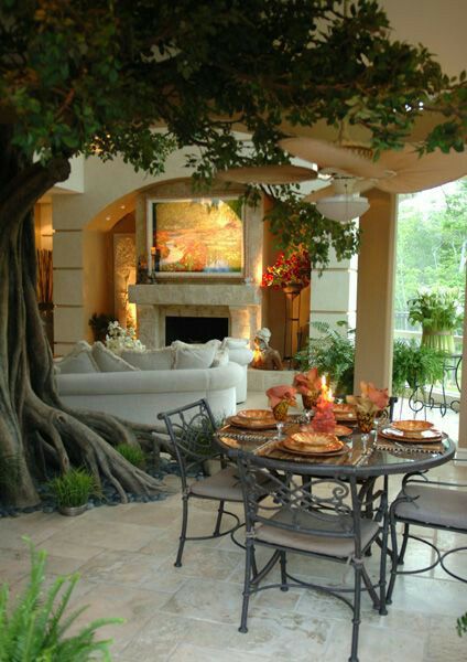 Amazing outdoor room
#gardening #outdoorgarden