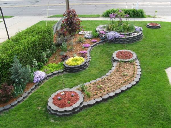 gardening idea for front yard!!